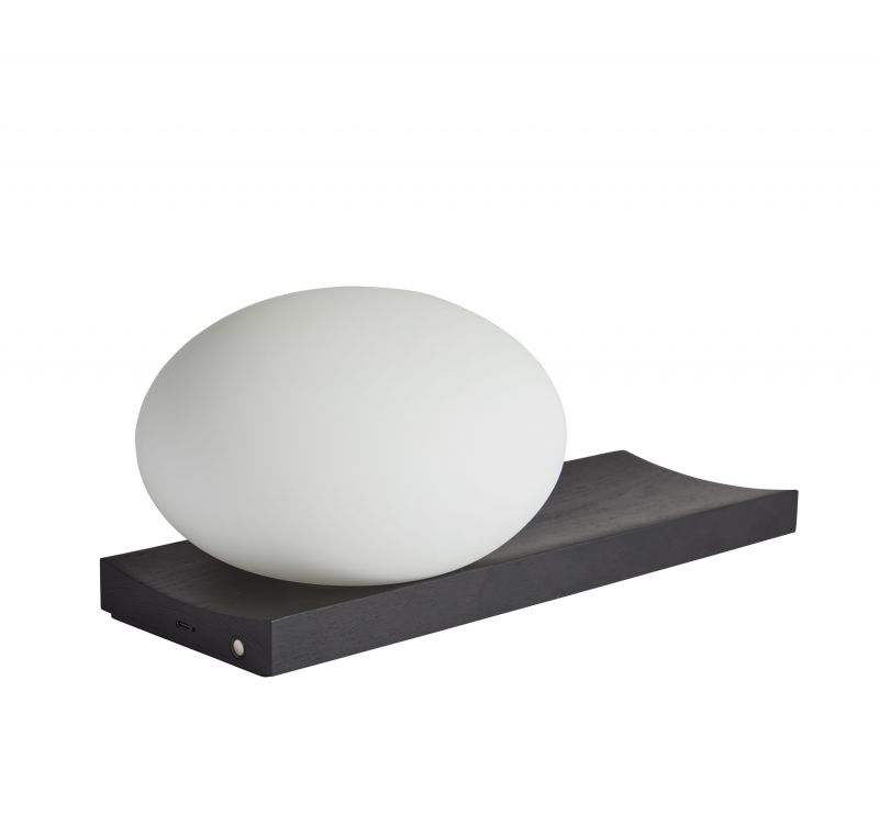 Dew table et applique murale frêne noir laqué Woud